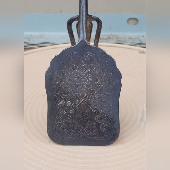 Vintage Pastry Tongs - Picture 3 of 7